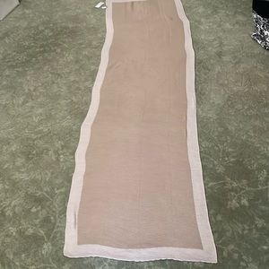 New Liz Claiborne Soft Scarf